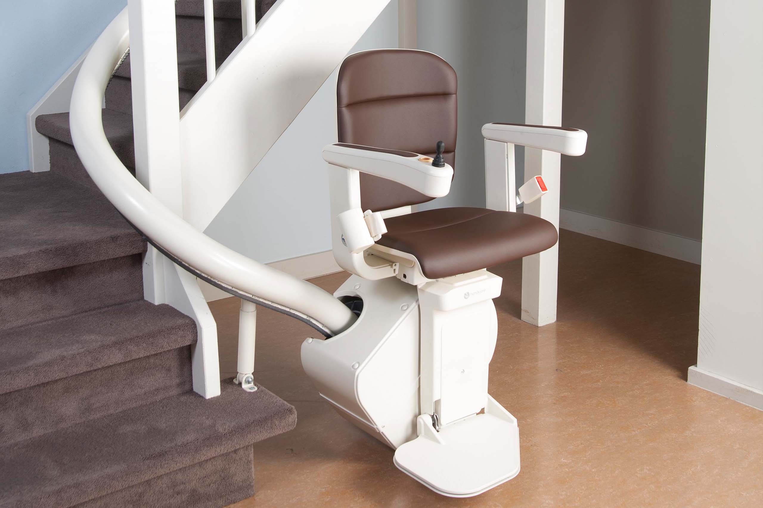Handicare freecurve curved stairlift